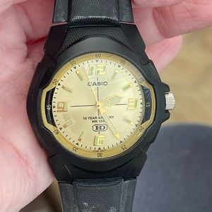 Casio watch without box. Working condition.